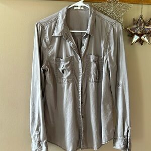 Maurice’s button up